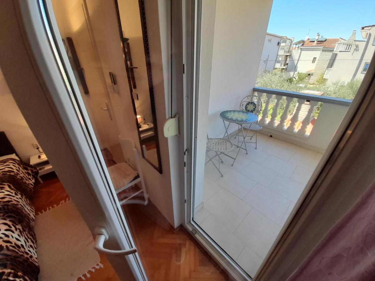 Perica Apartment And Perica Room With Separate Entrance Ζαντάρ Εξωτερικό φωτογραφία