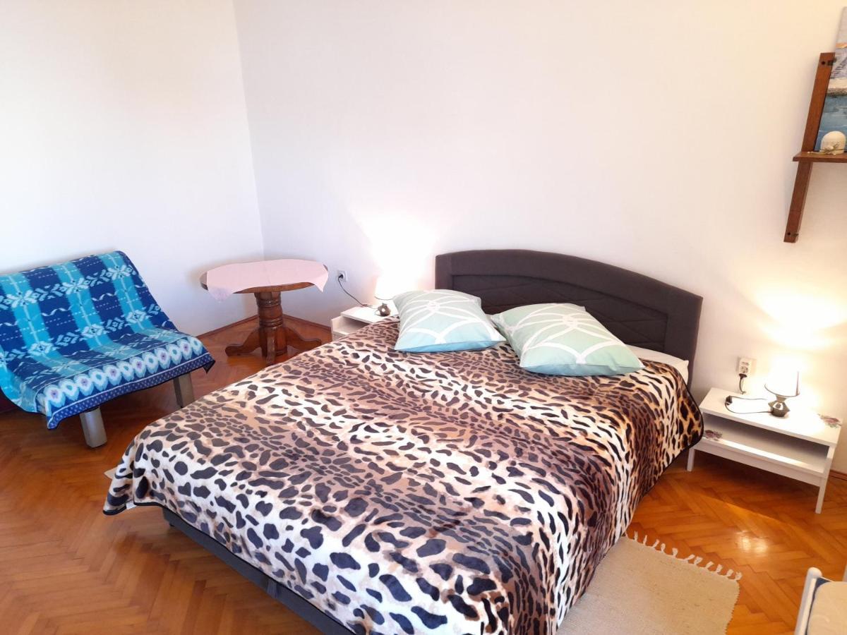 Perica Apartment And Perica Room With Separate Entrance Ζαντάρ Εξωτερικό φωτογραφία