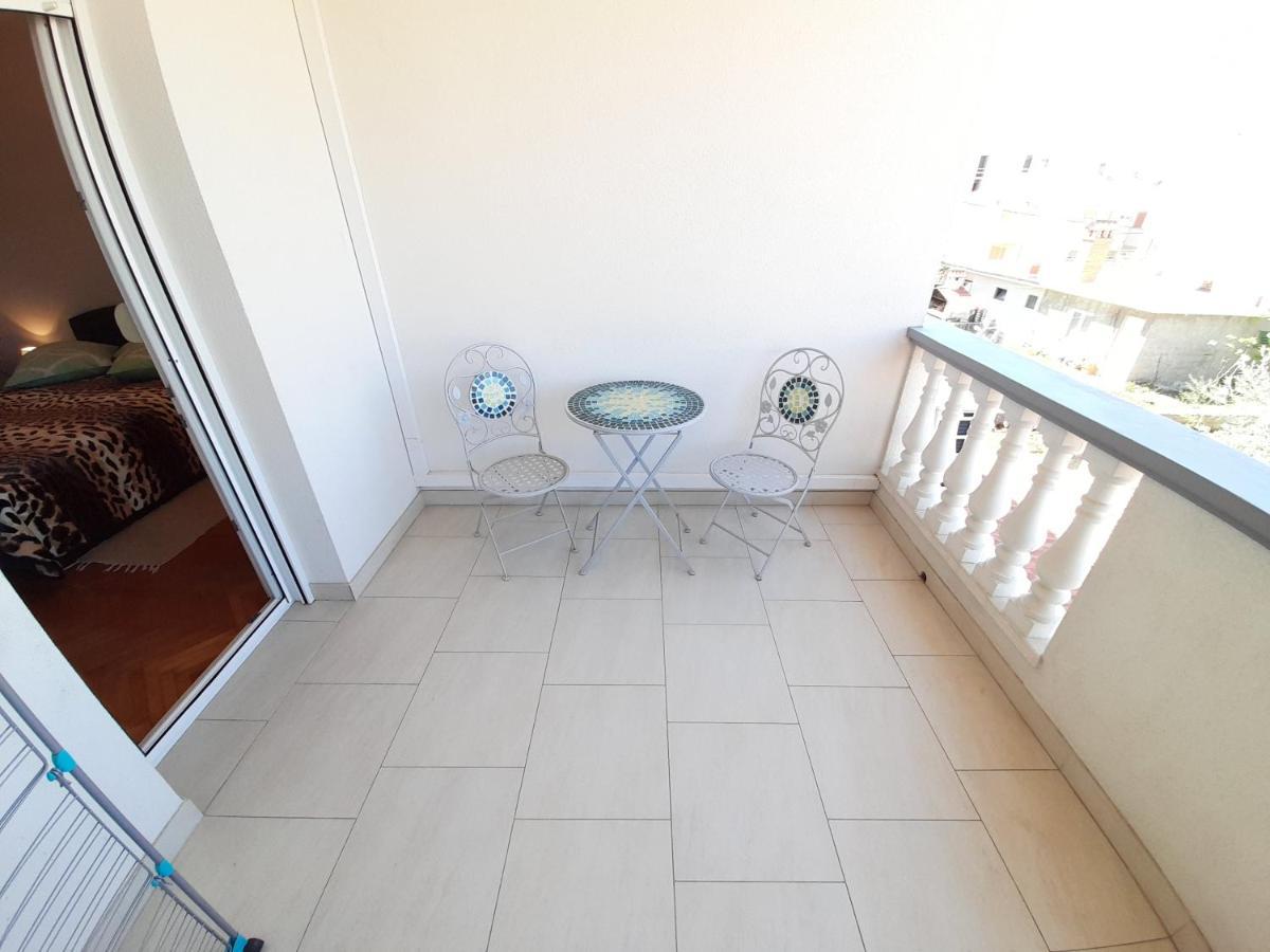 Perica Apartment And Perica Room With Separate Entrance Ζαντάρ Εξωτερικό φωτογραφία