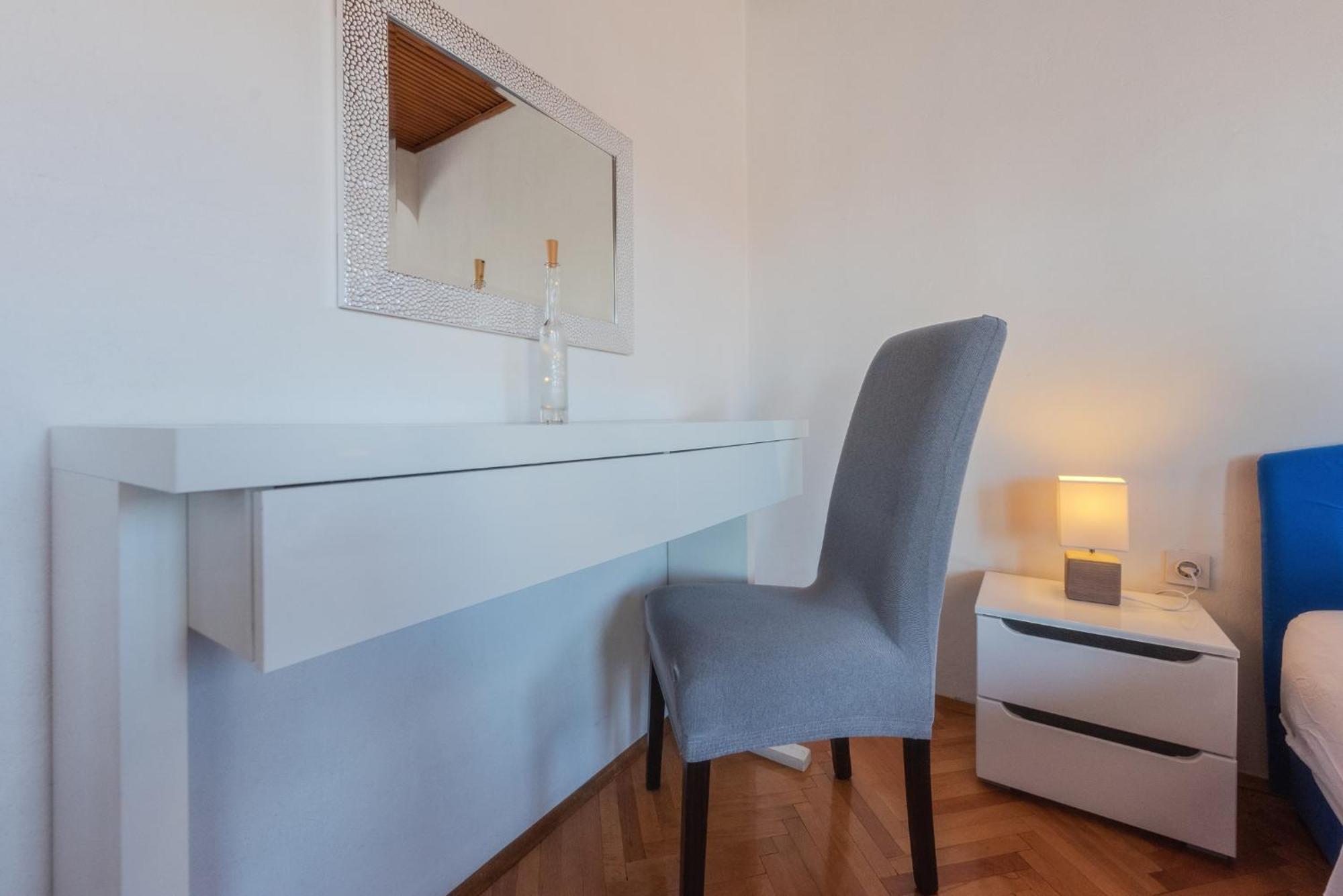 Perica Apartment And Perica Room With Separate Entrance Ζαντάρ Εξωτερικό φωτογραφία