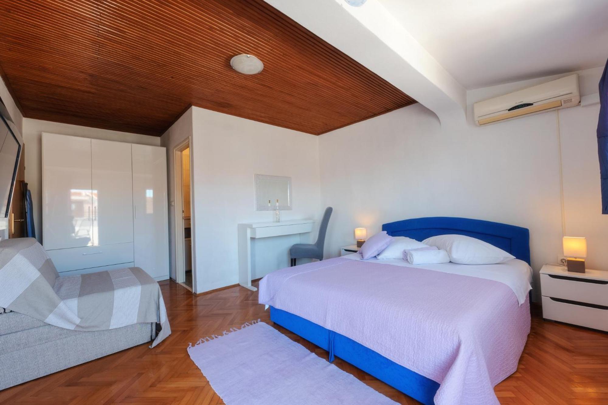 Perica Apartment And Perica Room With Separate Entrance Ζαντάρ Εξωτερικό φωτογραφία